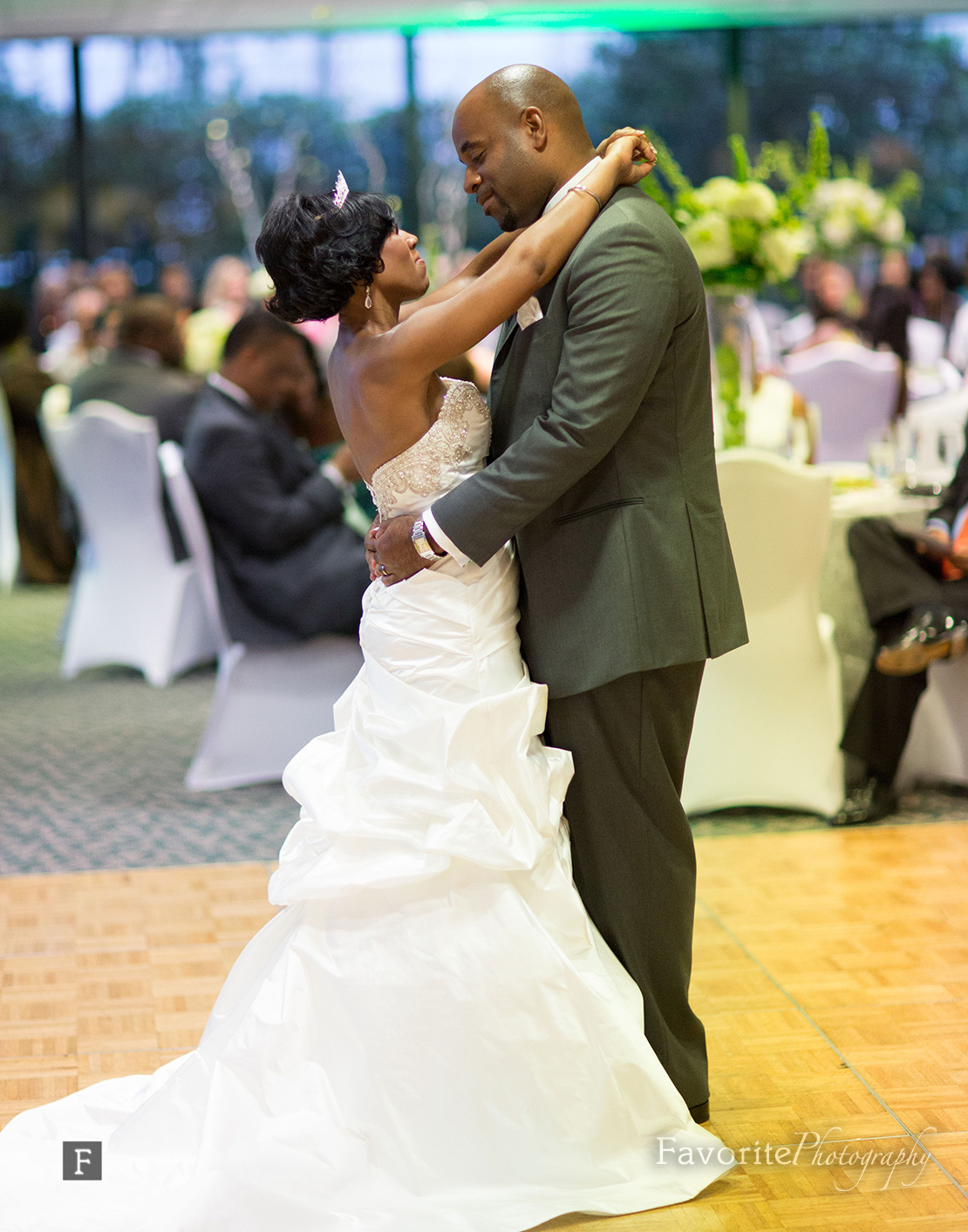 Jacksonville Wedding Photography | Downtown Riverfront