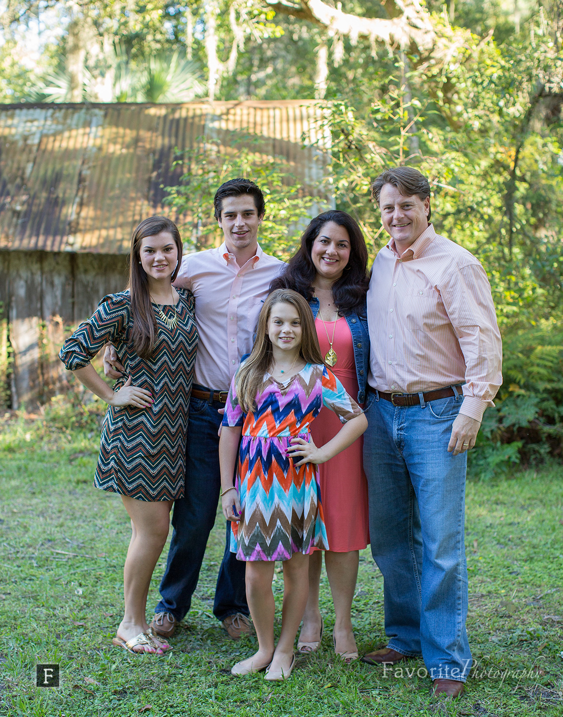 Lovely Rustic Outdoor Family Photos